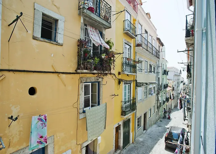 Bmyguest - Fado Central Apartments